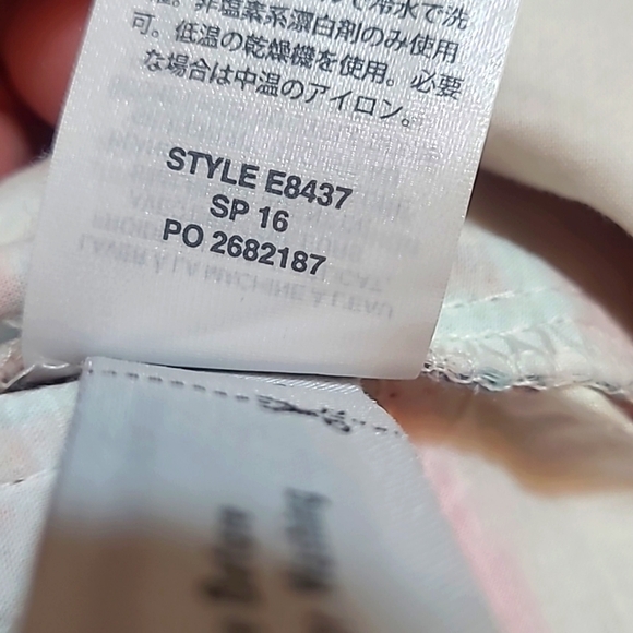 🌺 J.Crew Watercolor Floral Flat Front Shorts – Womens Size 0 – Resort Vacation - Picture 15 of 17